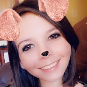 Meet your Posher, Ashlee